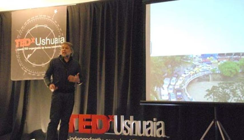 Curso magistral de Arquitectura, con Roberto Monteverde