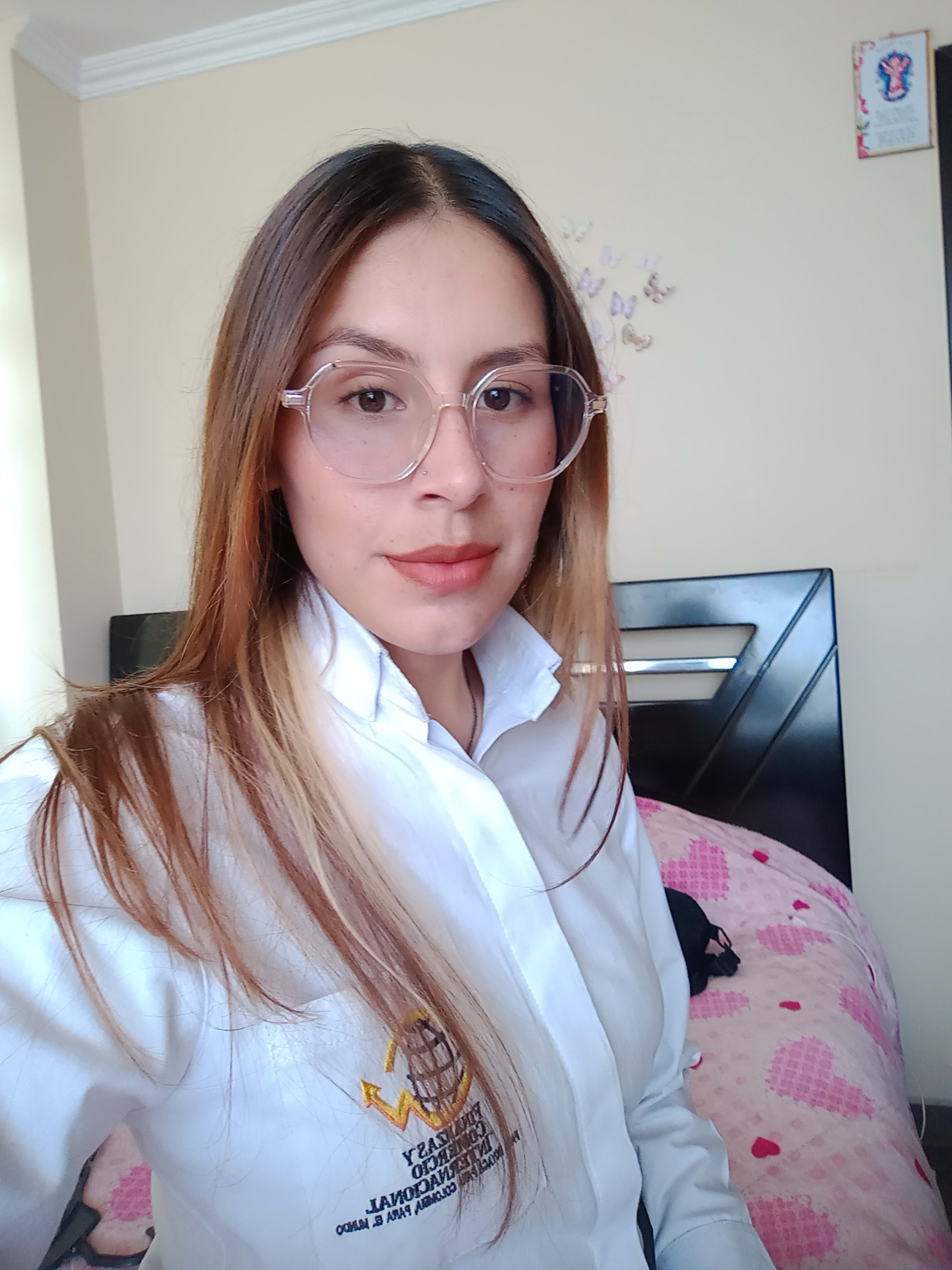 Adriana Piragauta